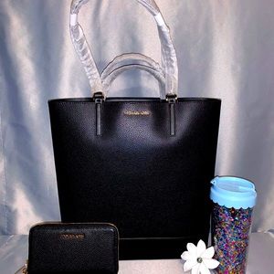 Authentic Mk bag with matching wallet